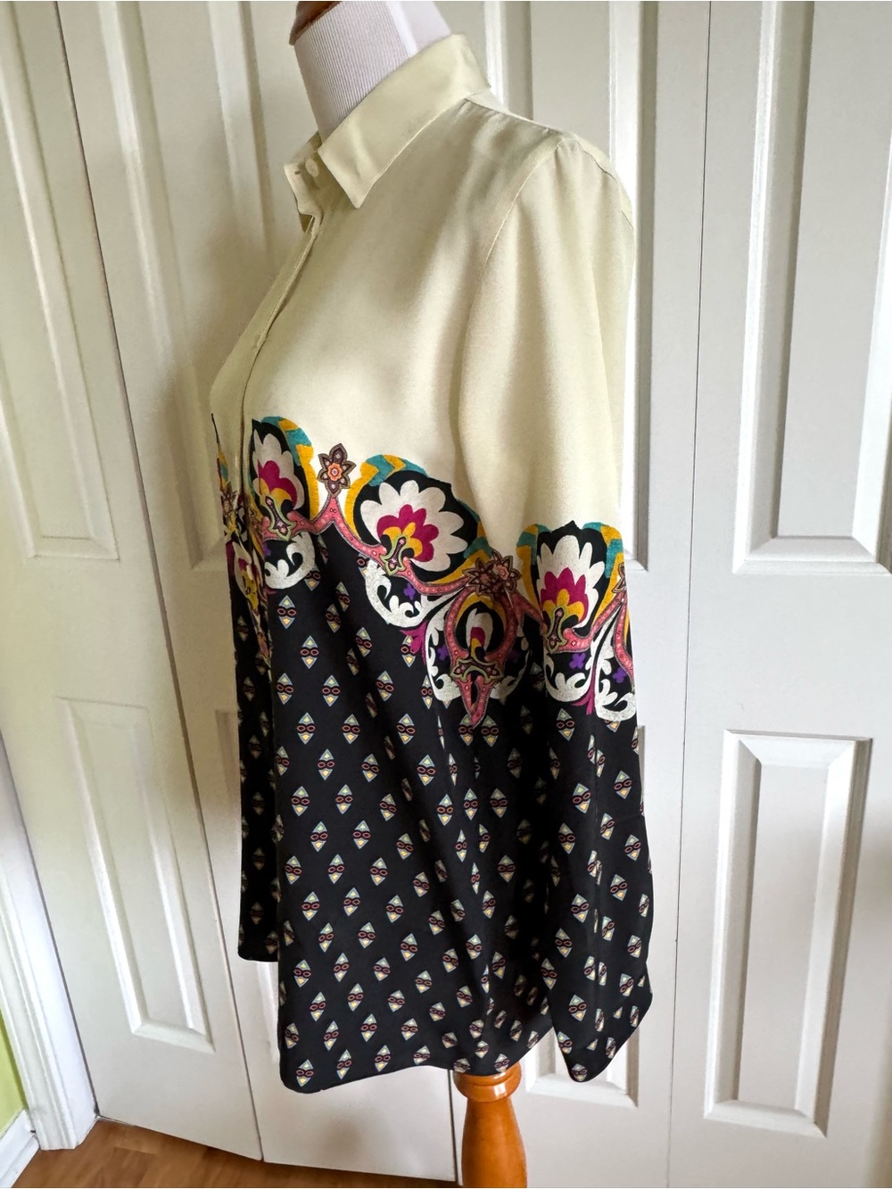 ETRO Multicolor Silk Blouse 10/46 ITALY - Picture 3 of 7